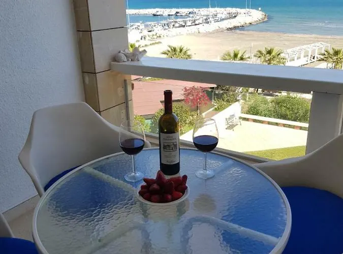 Haig's Dream Flat On The Larnaca