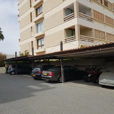 Haig's Dream Flat On The Daire